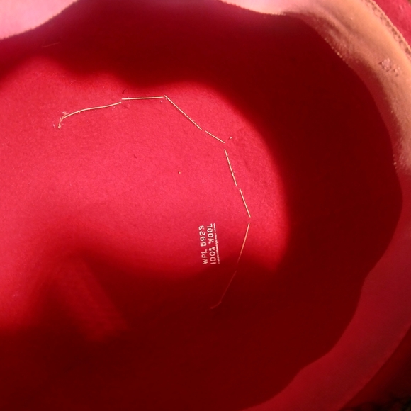 Bold Red and Black Hat with Textured Design - Picture 8 of 12